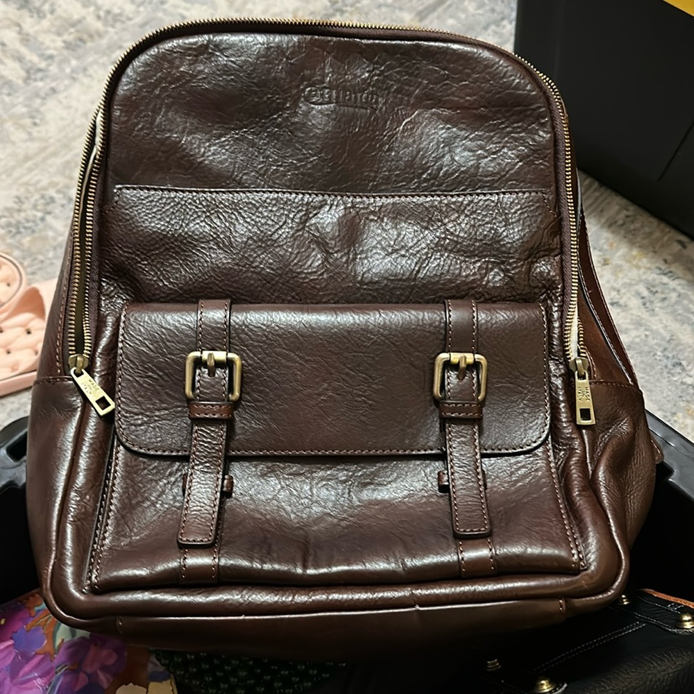 Camarea || Made in Italy Leather Backpack - Picture 10 of 10